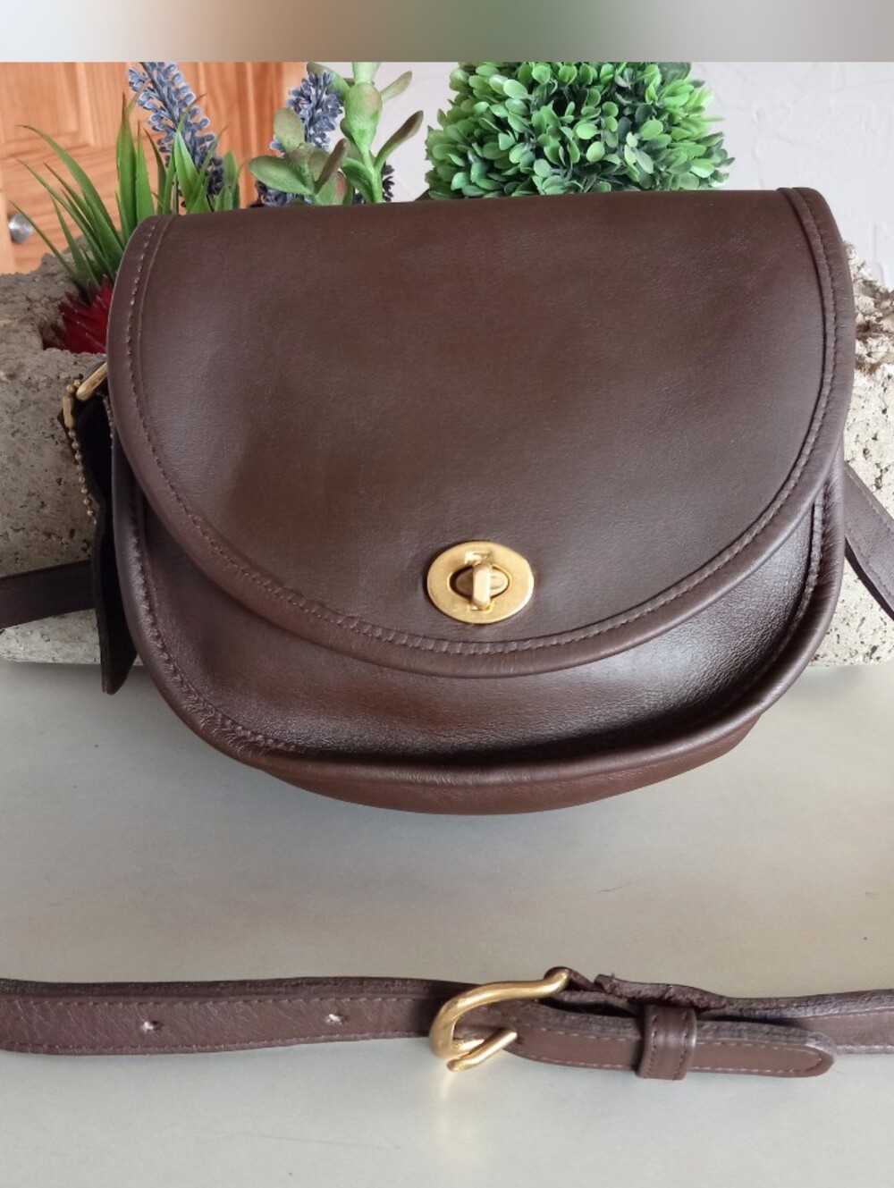 Coach Watson 1997 Classics Collection, #9981 Mahogany Brown Crossbody